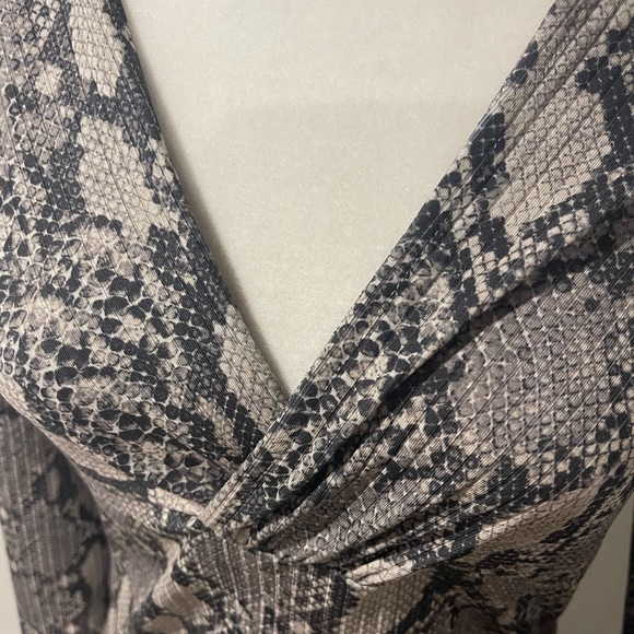 Snake-print Body Suit - Picture 2 of 4